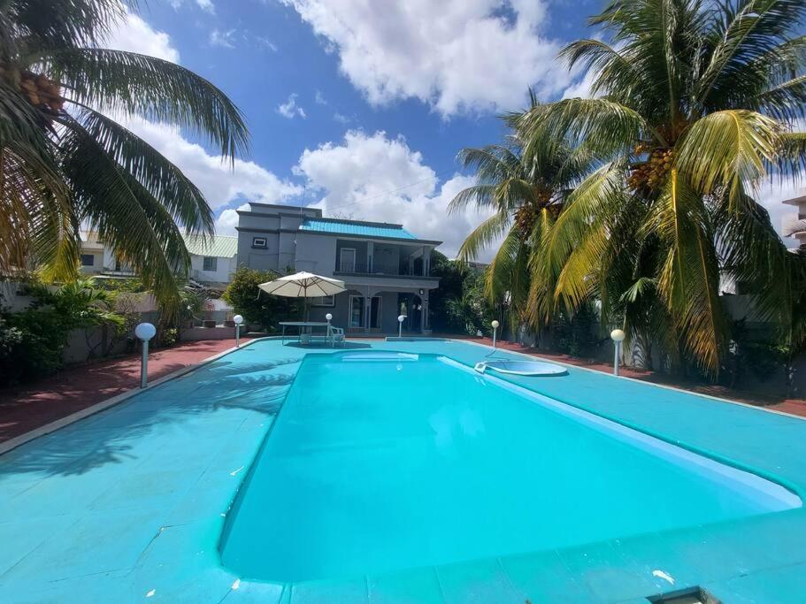 The Tropical Sapphire Villa Flic en Flac Bagian luar foto